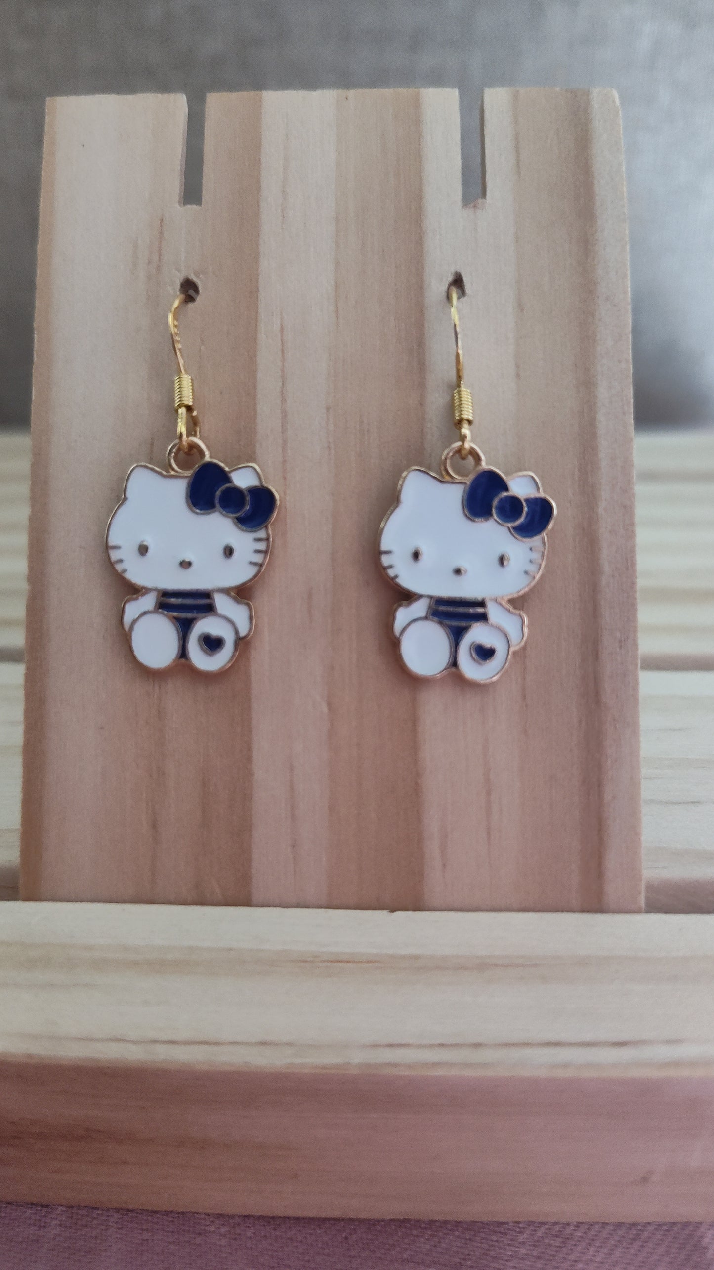 Hello Kitty Earrings- CLEARANCE