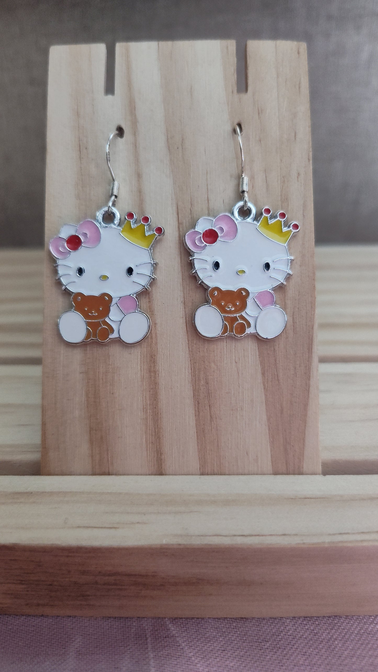 Hello Kitty Earrings- CLEARANCE