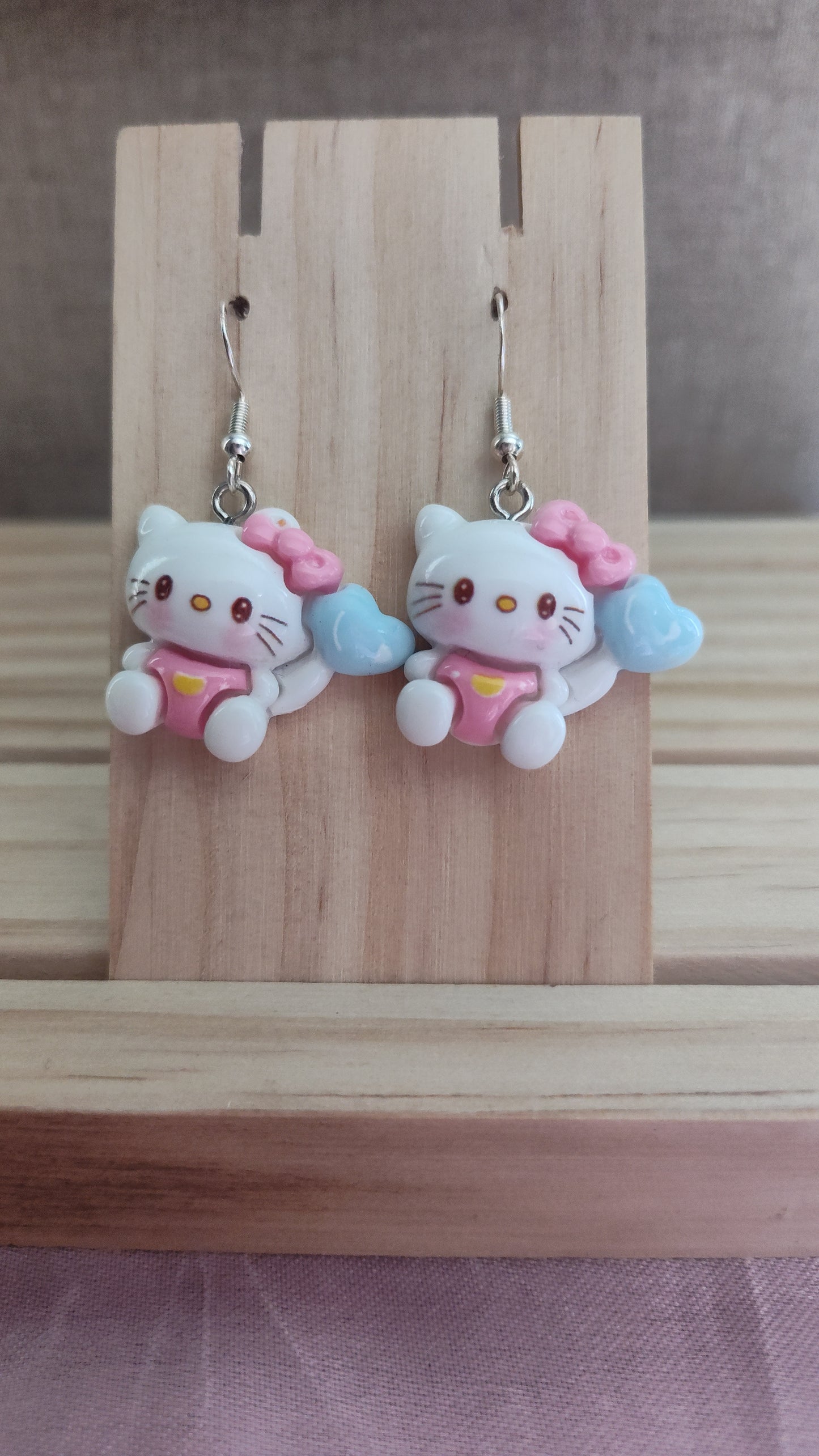 Hello Kitty Earrings- CLEARANCE