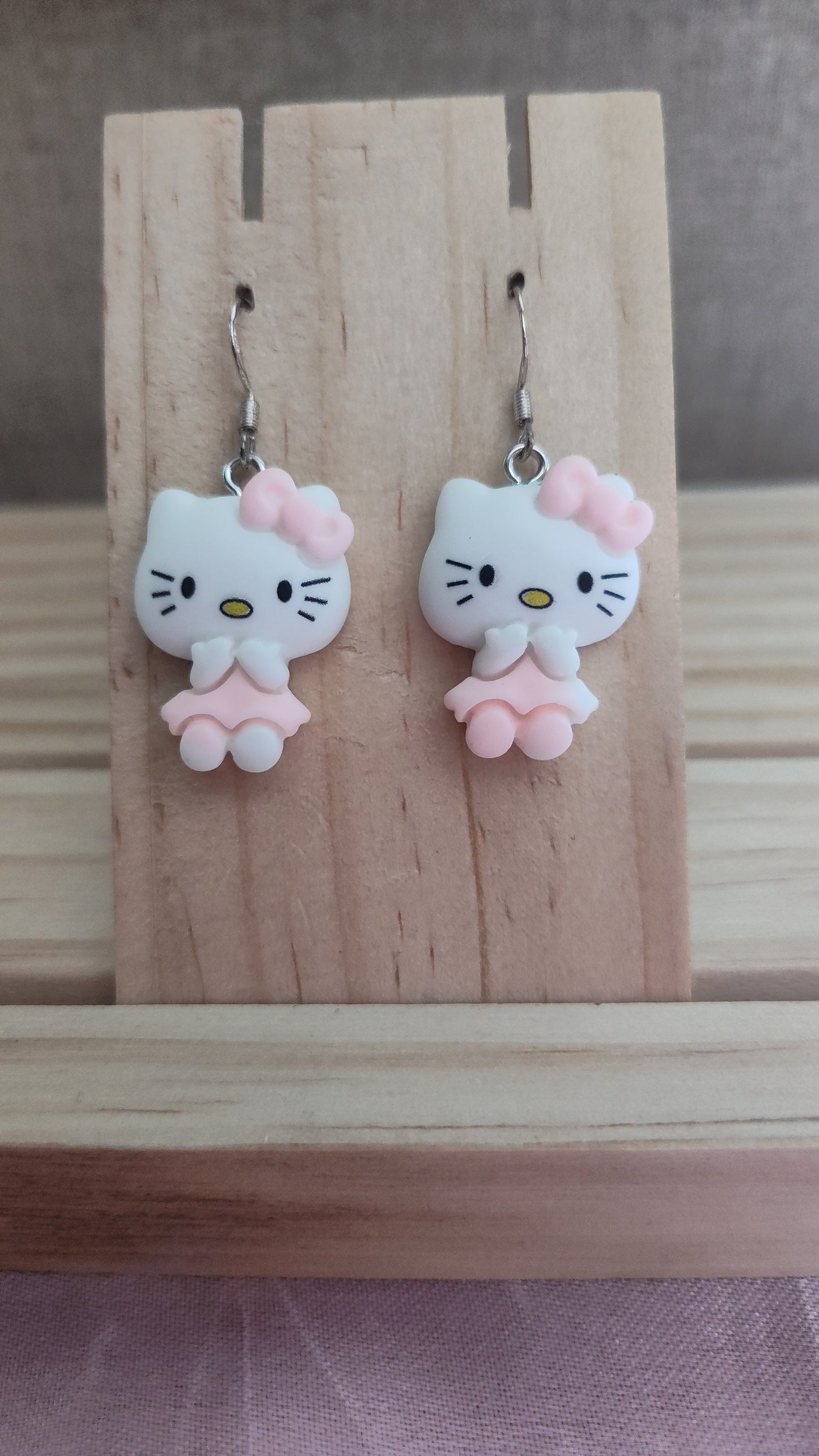 Hello Kitty Earrings- CLEARANCE