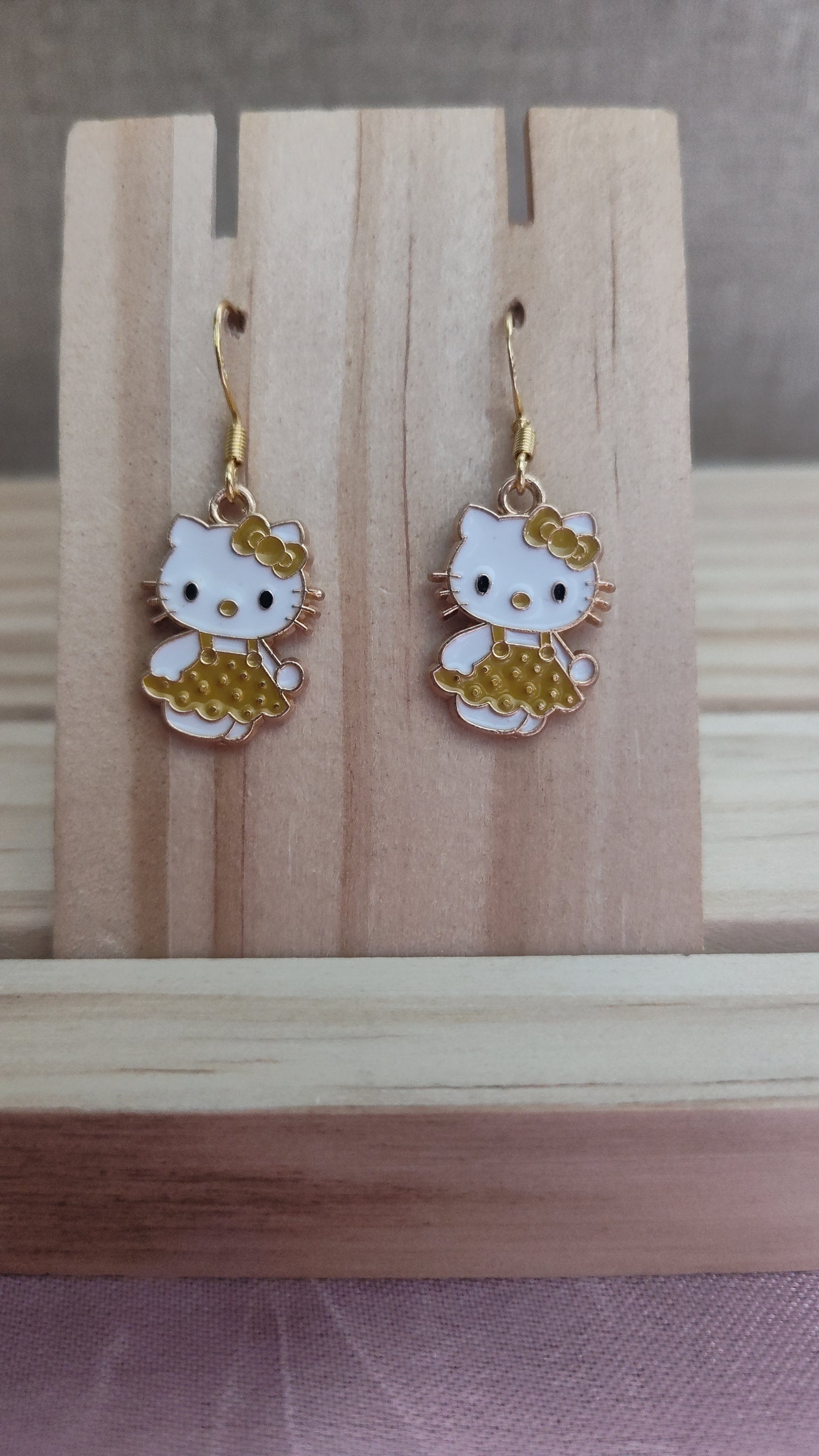 Hello Kitty Earrings- CLEARANCE- Discontinued item