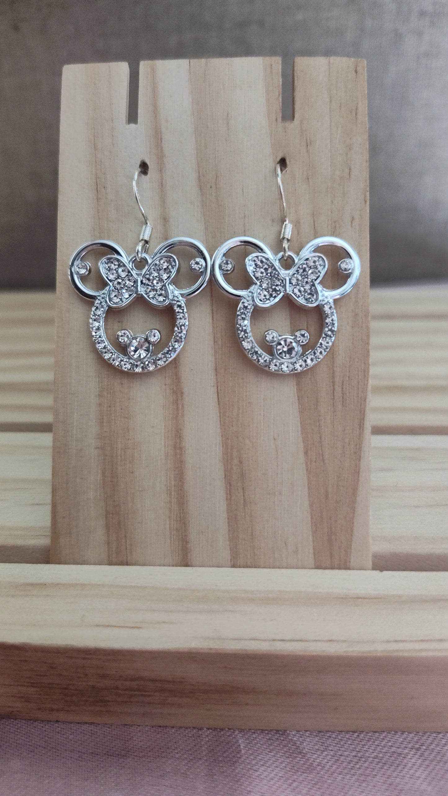 Minnie Mouse Earrings- CLEARANCE