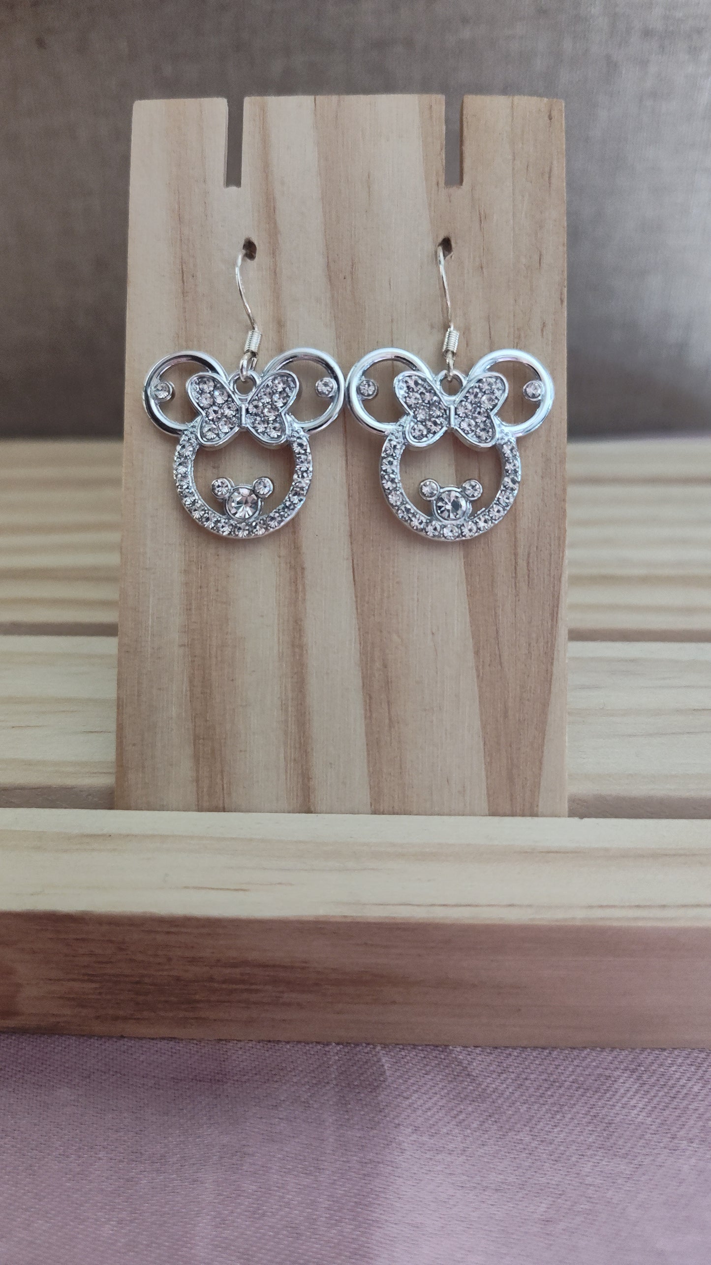 Minnie Mouse Earrings- CLEARANCE