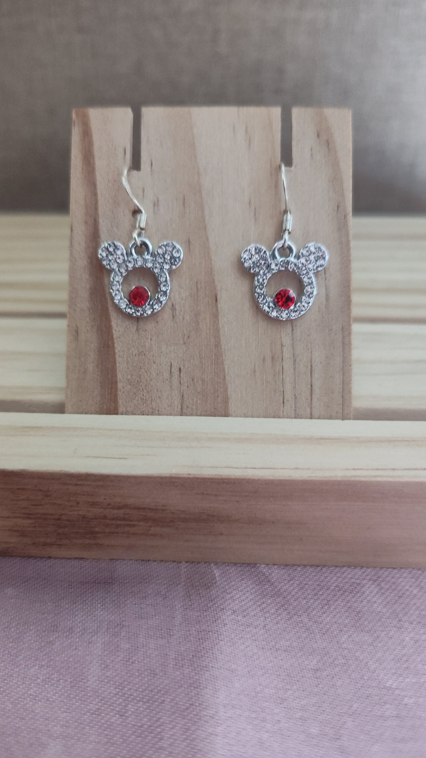 Minnie Mouse Earrings- CLEARANCE- Discontinued item