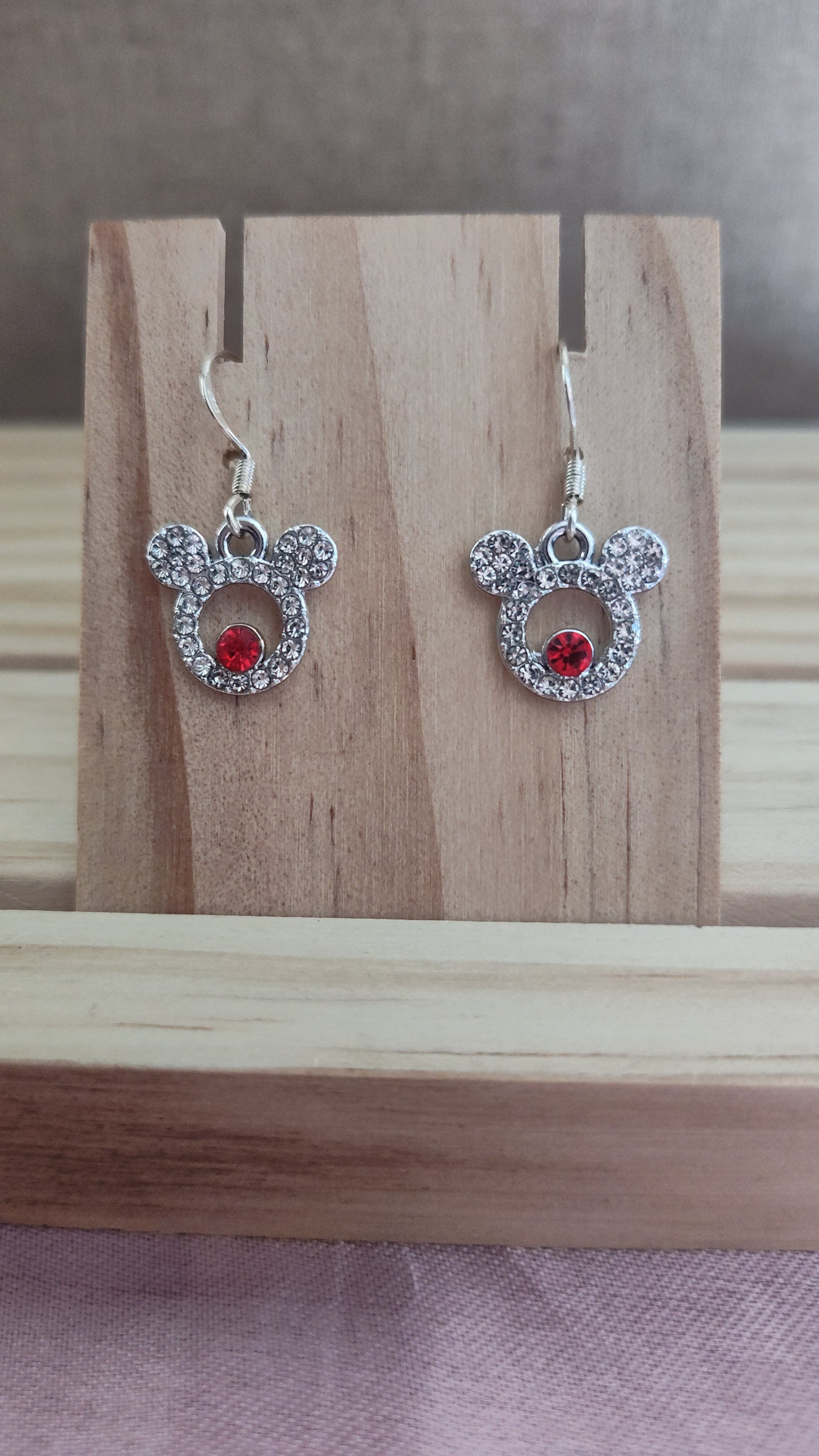 Minnie Mouse Earrings- CLEARANCE- Discontinued item