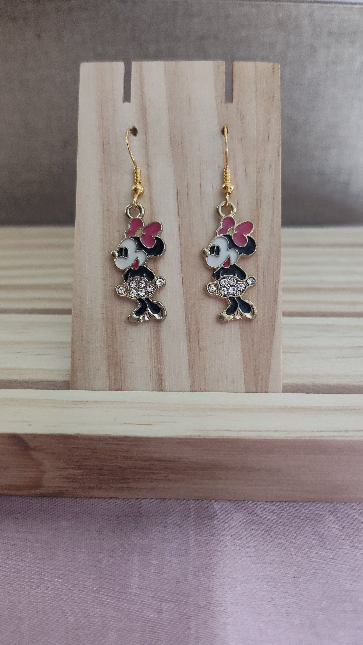 Minnie Mouse Earrings- CLEARANCE- Discontinued Item