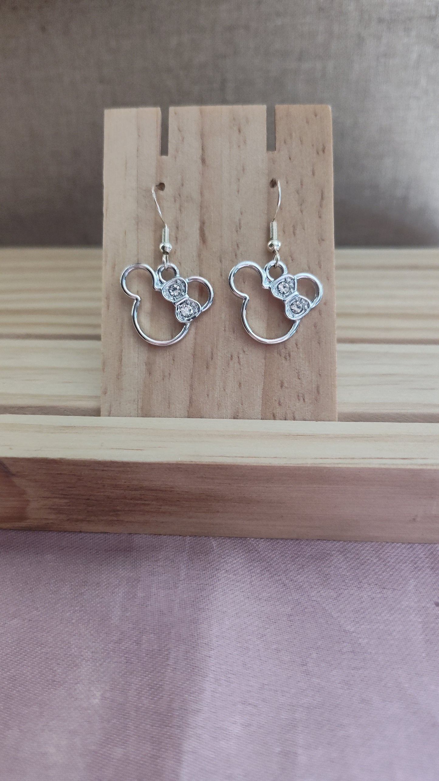 Minnie Mouse Earrings- CLEARANCE