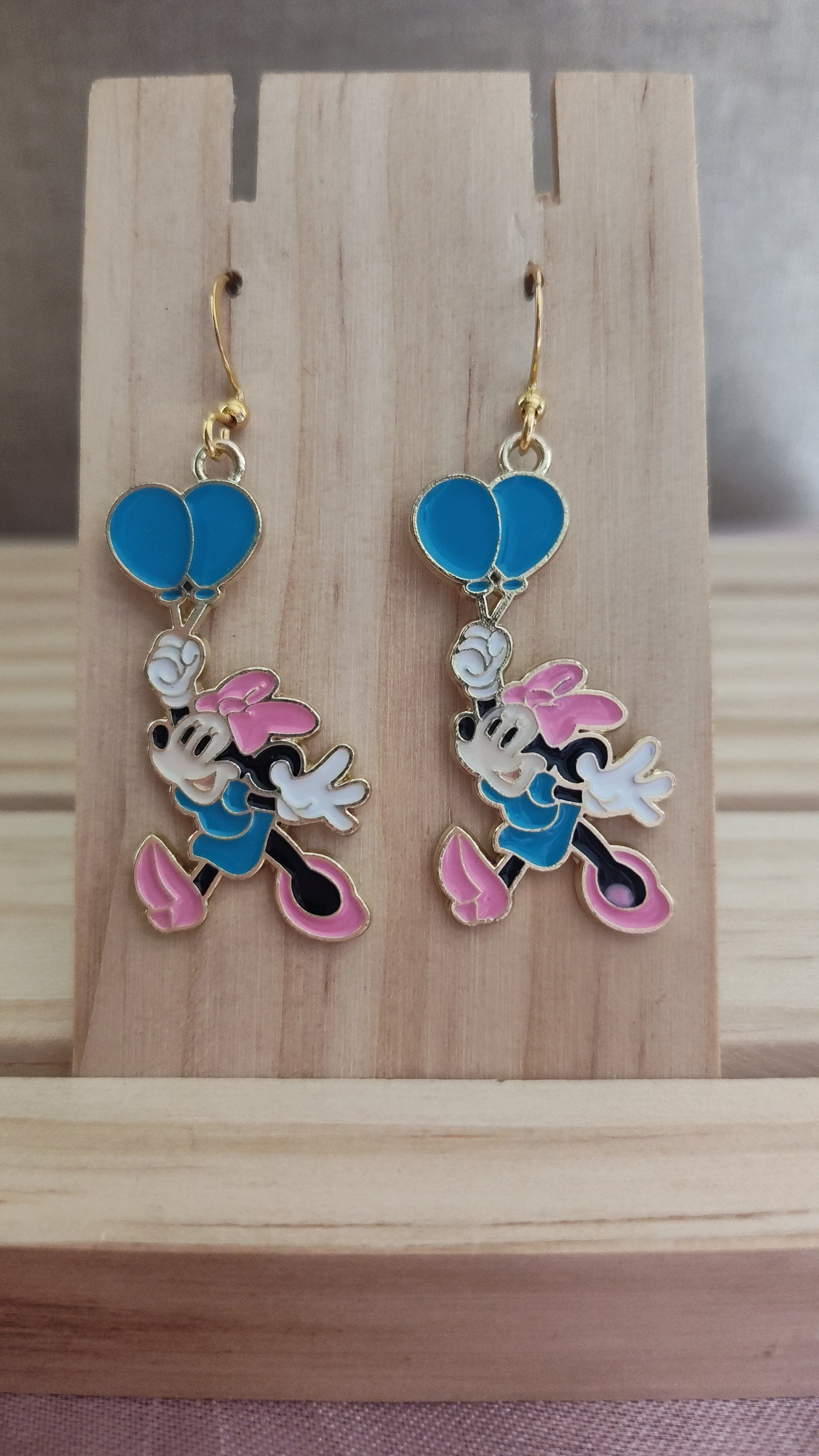 Minnie Mouse Earrings- CLEARANCE- Discontinued item