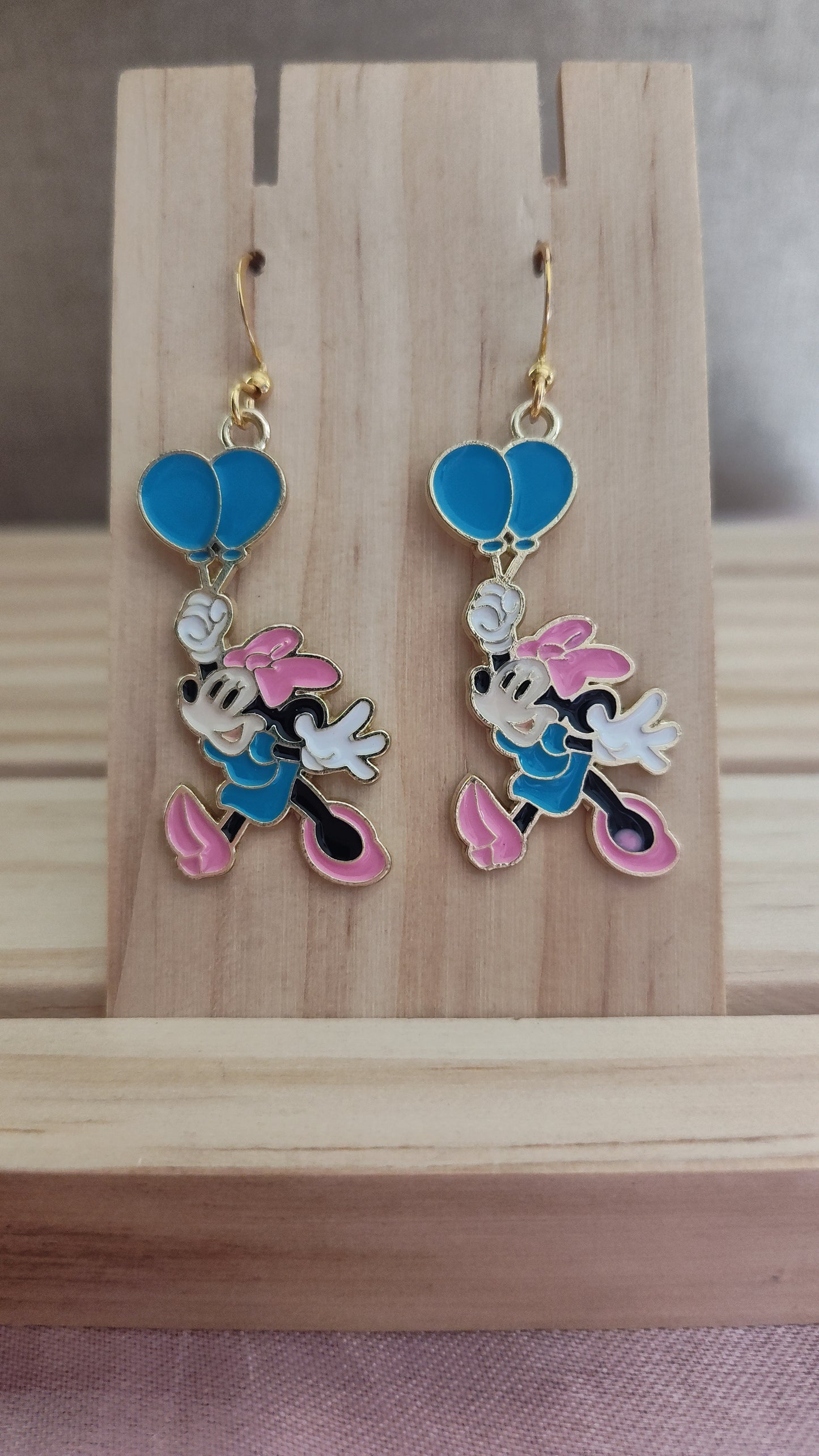 Minnie Mouse Earrings- CLEARANCE- Discontinued item