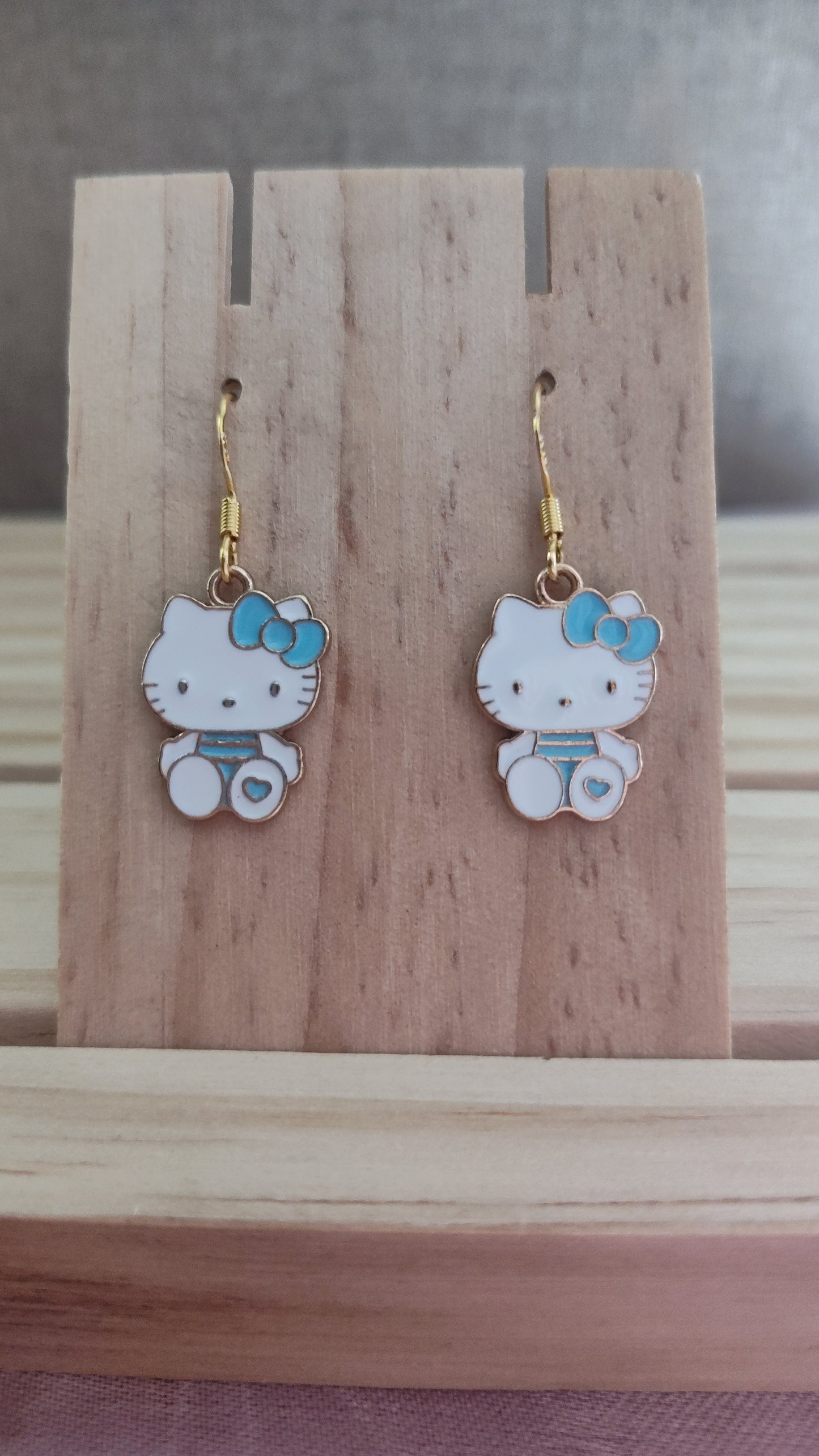 Hello Kitty Earrings- CLEARANCE