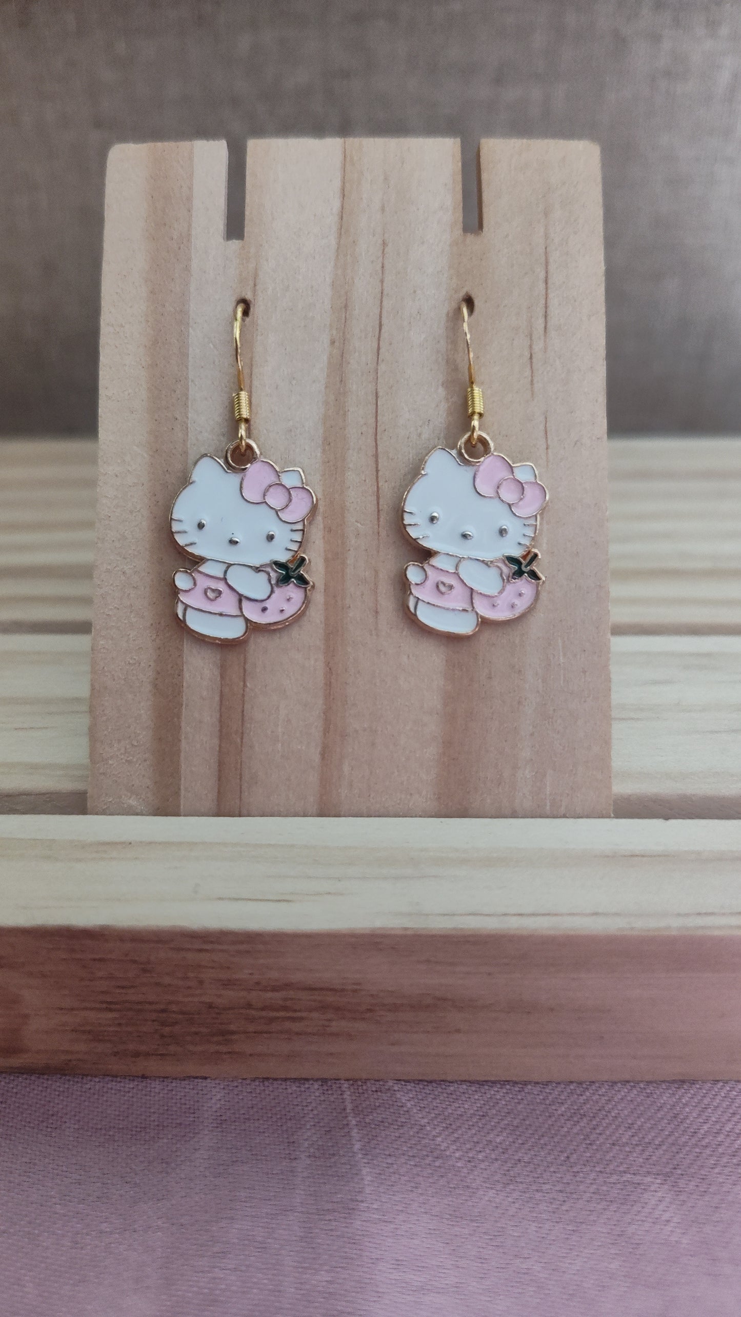 Hello Kitty Earrings- CLEARANCE
