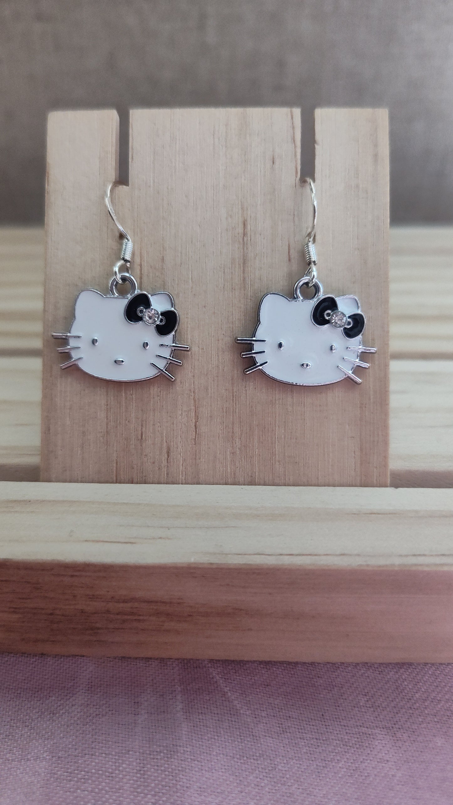 Hello Kitty Earrings-CLEARANCE