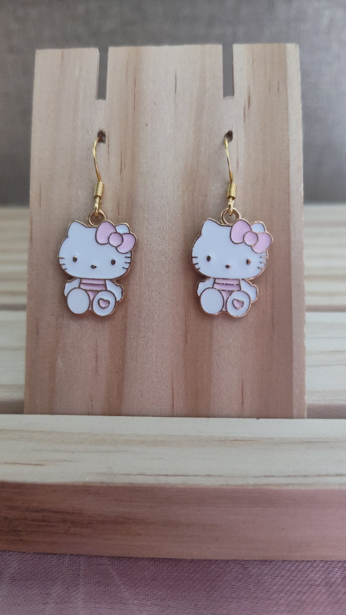 Hello Kitty Earrings- CLEARANCE