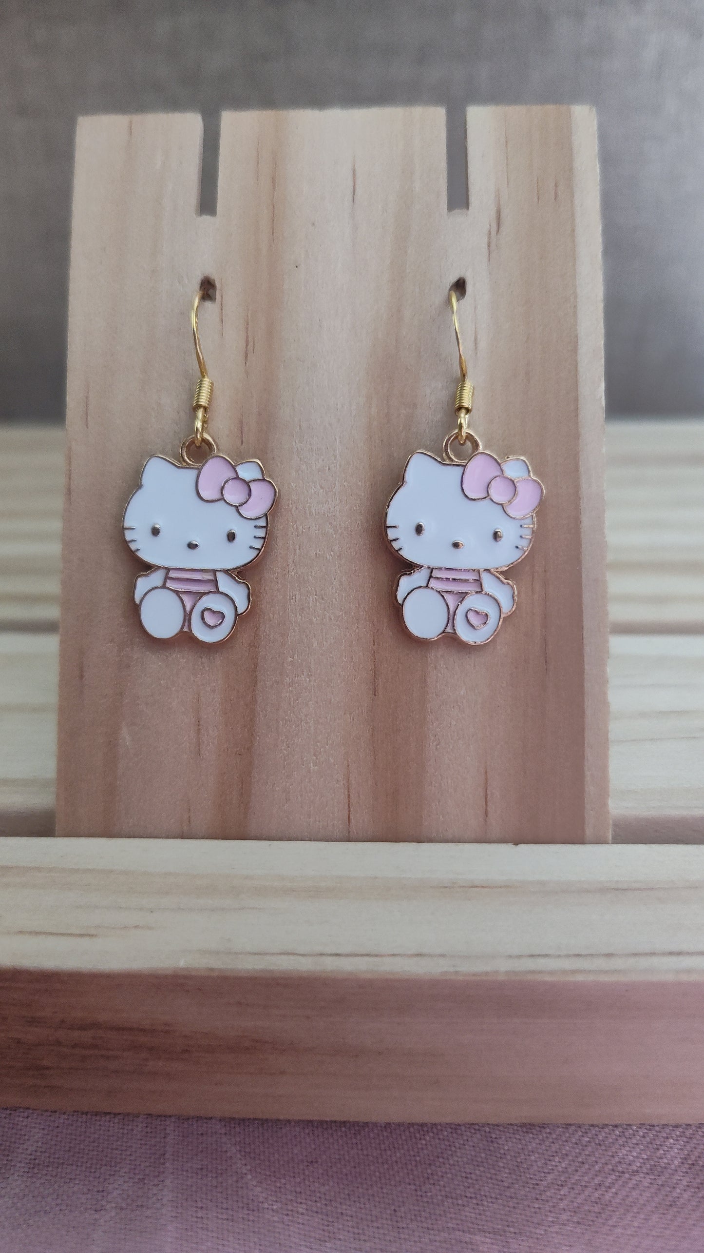 Hello Kitty Earrings- CLEARANCE