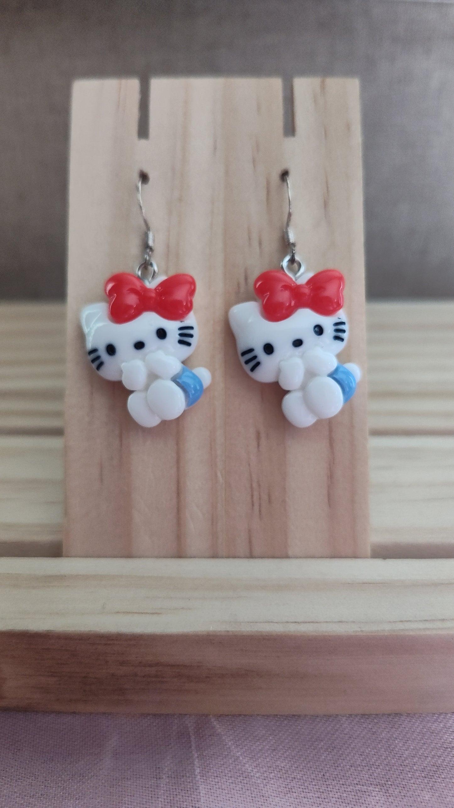 Hello Kitty Earrings-CLEARANCE