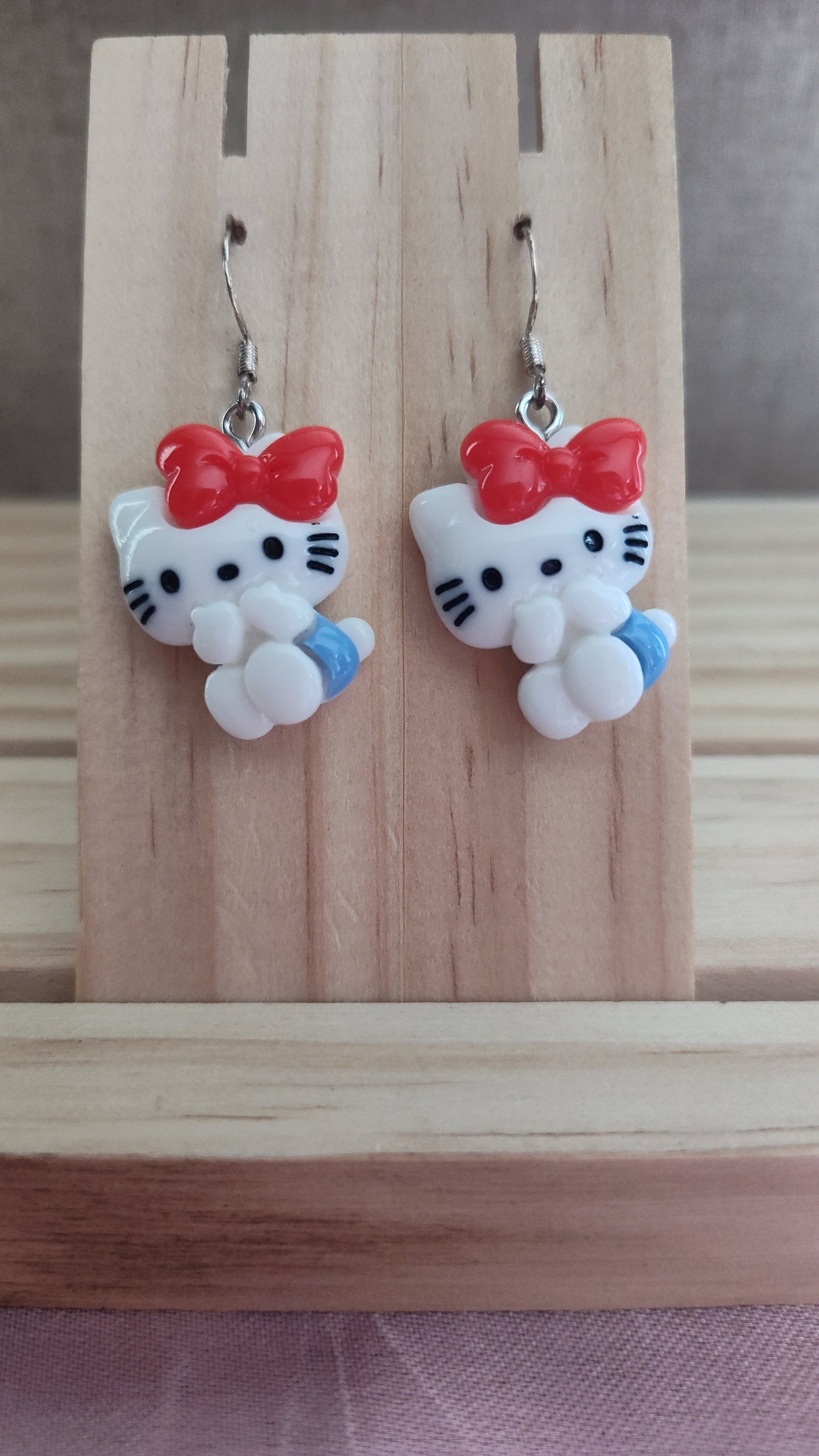 Hello Kitty Earrings-CLEARANCE