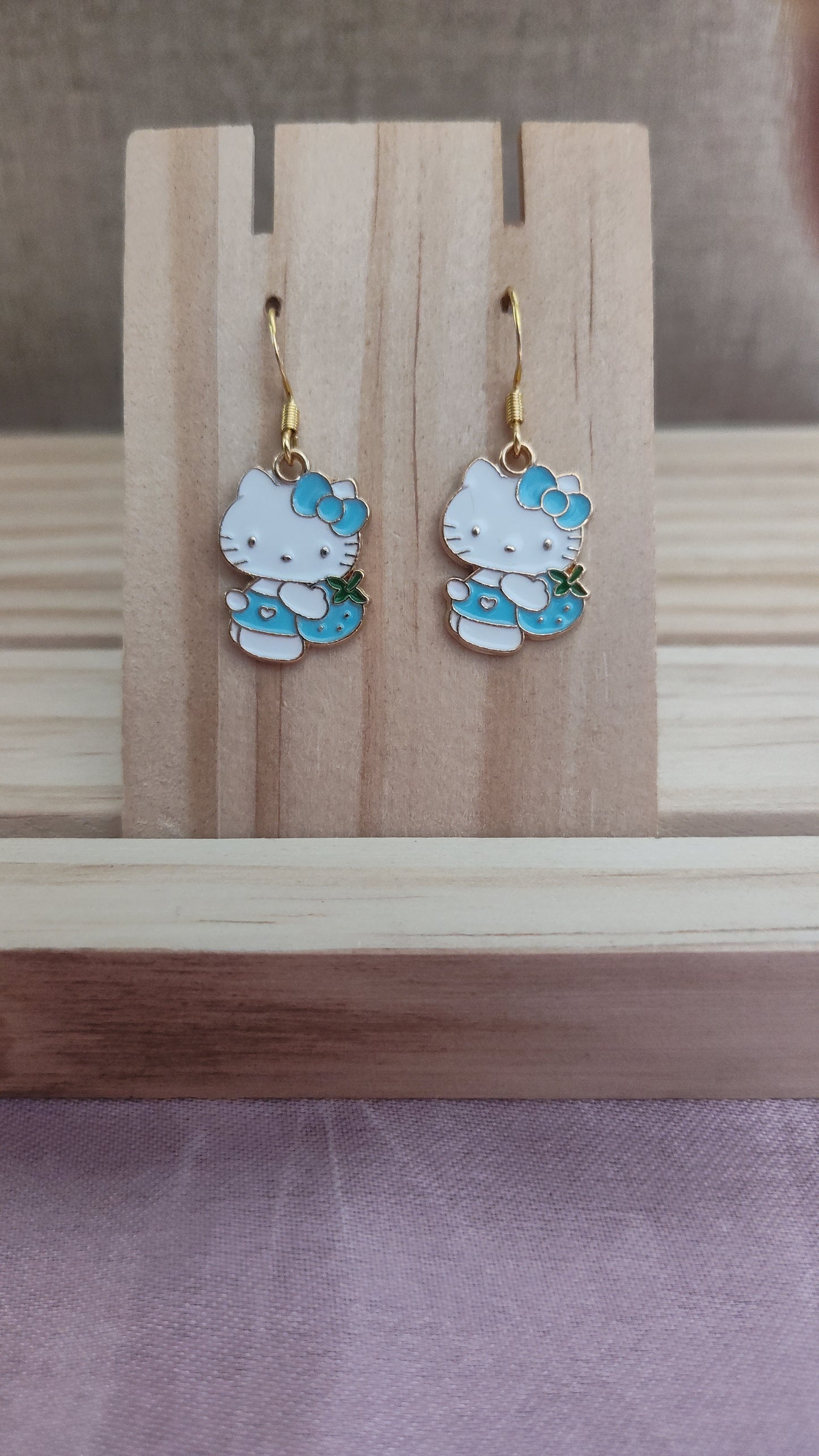 Hello Kitty Earrings- CLEARANCE