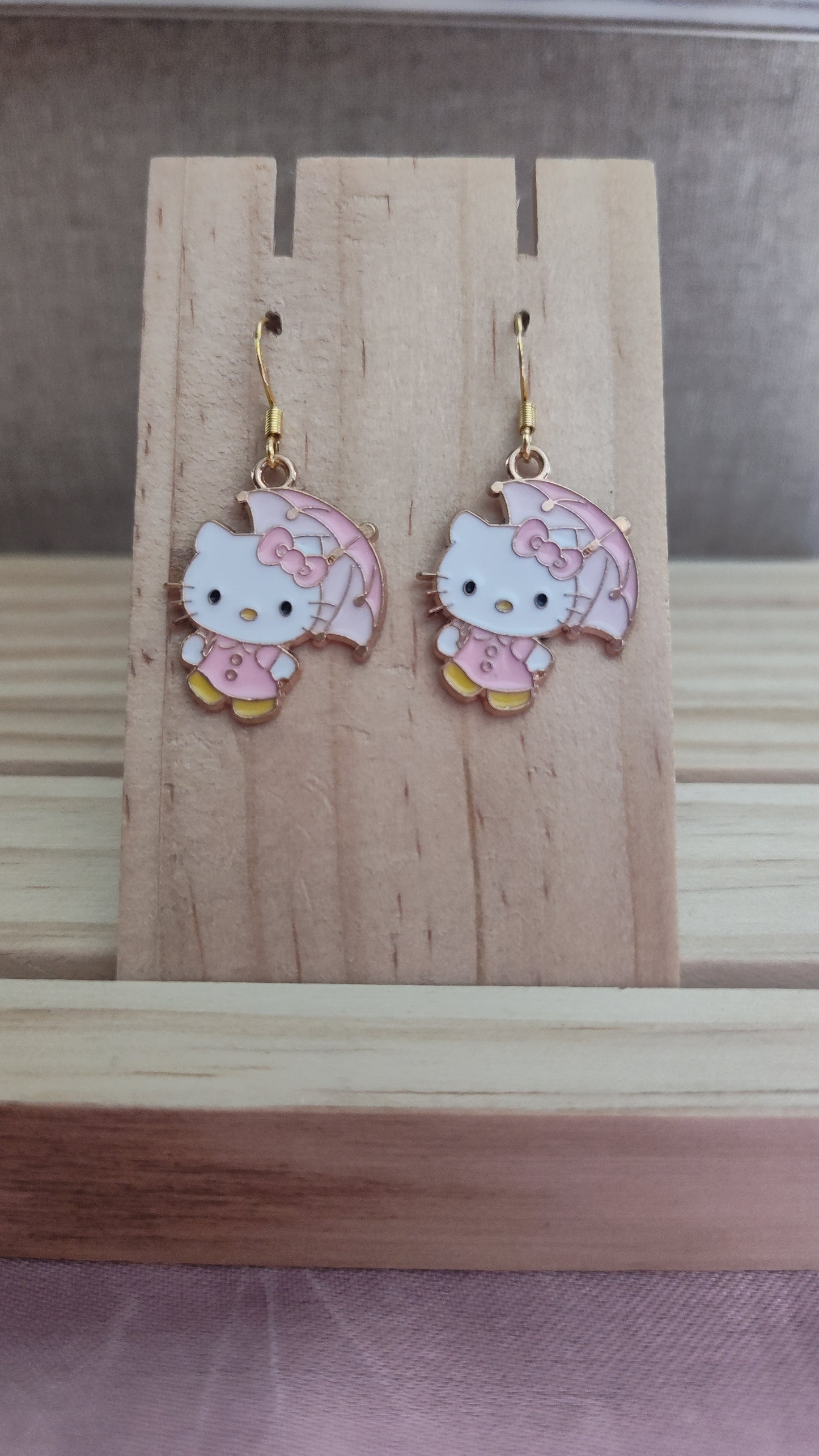 Hello Kitty Earrings-CLEARANCE