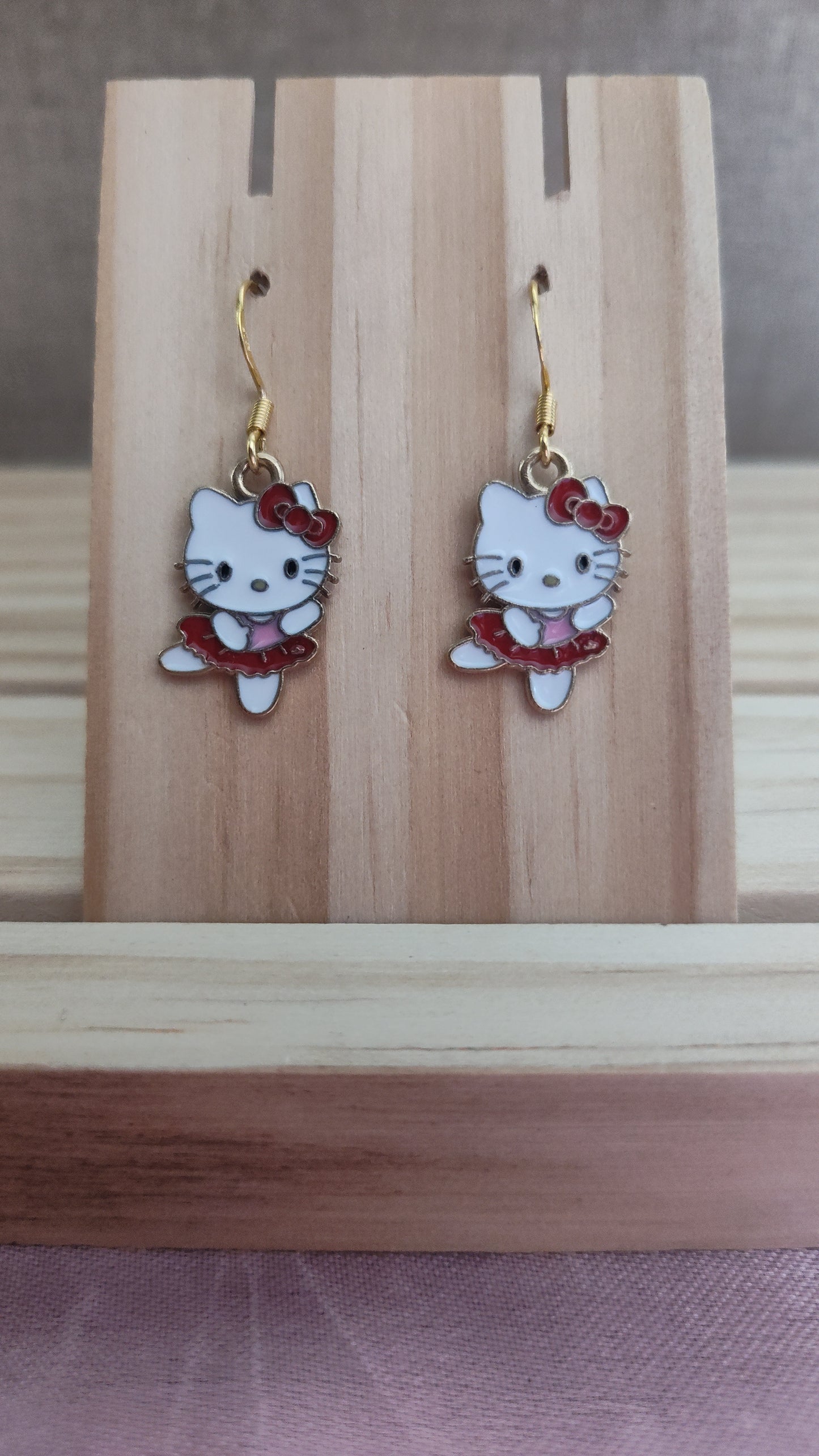 Hello Kitty Earrings- CLEARANCE