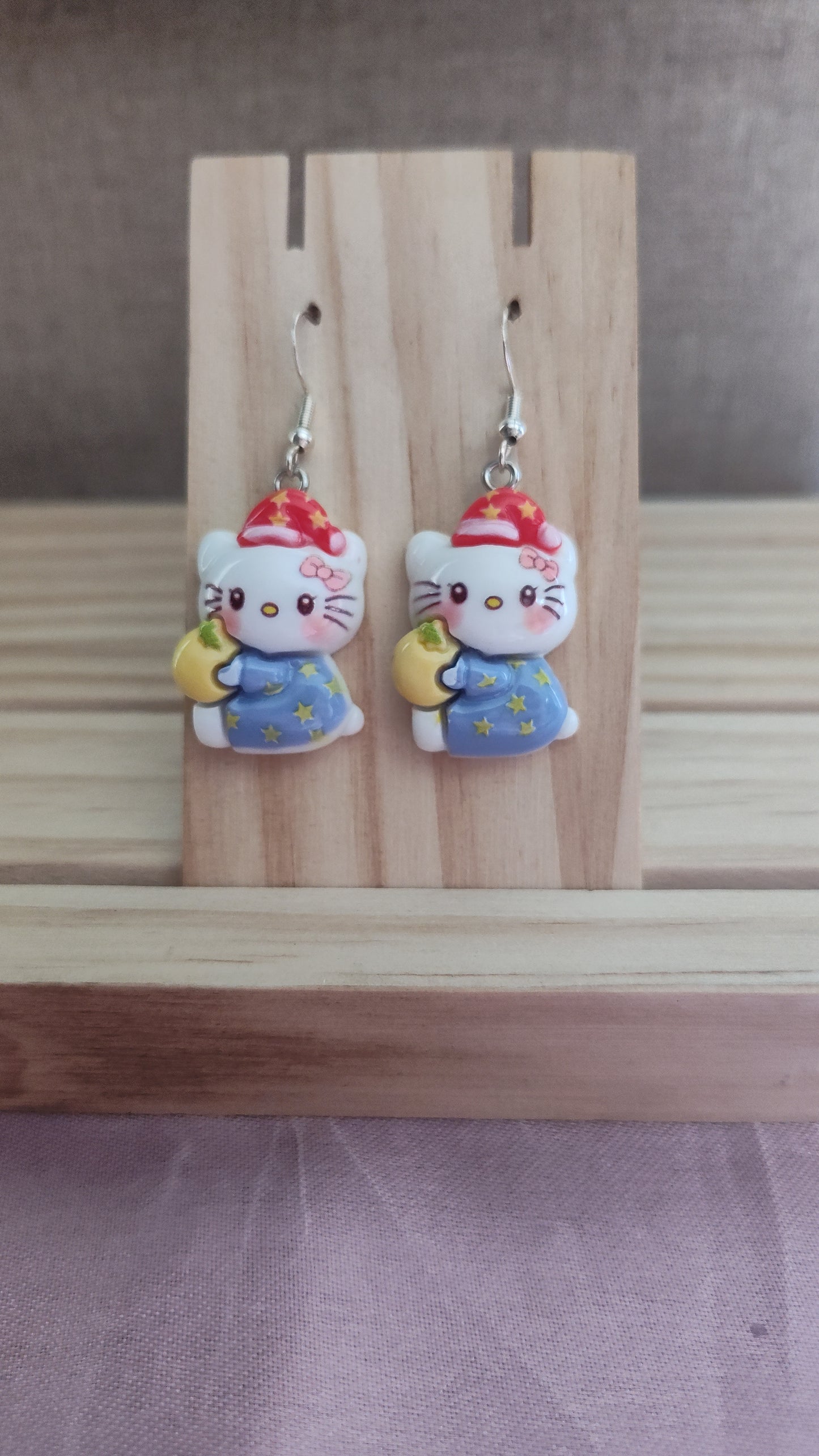 Hello Kitty Earrings- CLEARANCE