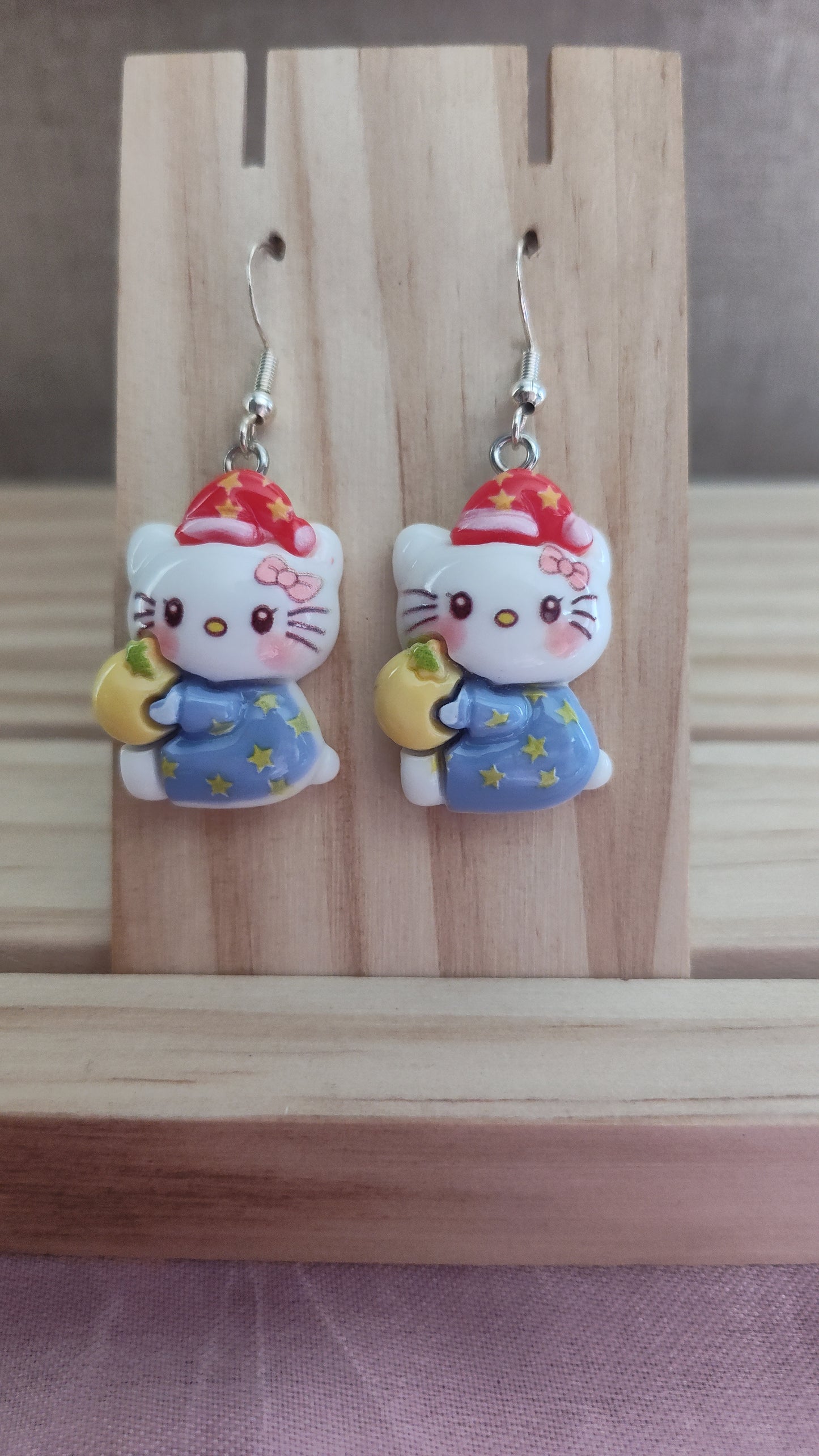 Hello Kitty Earrings- CLEARANCE