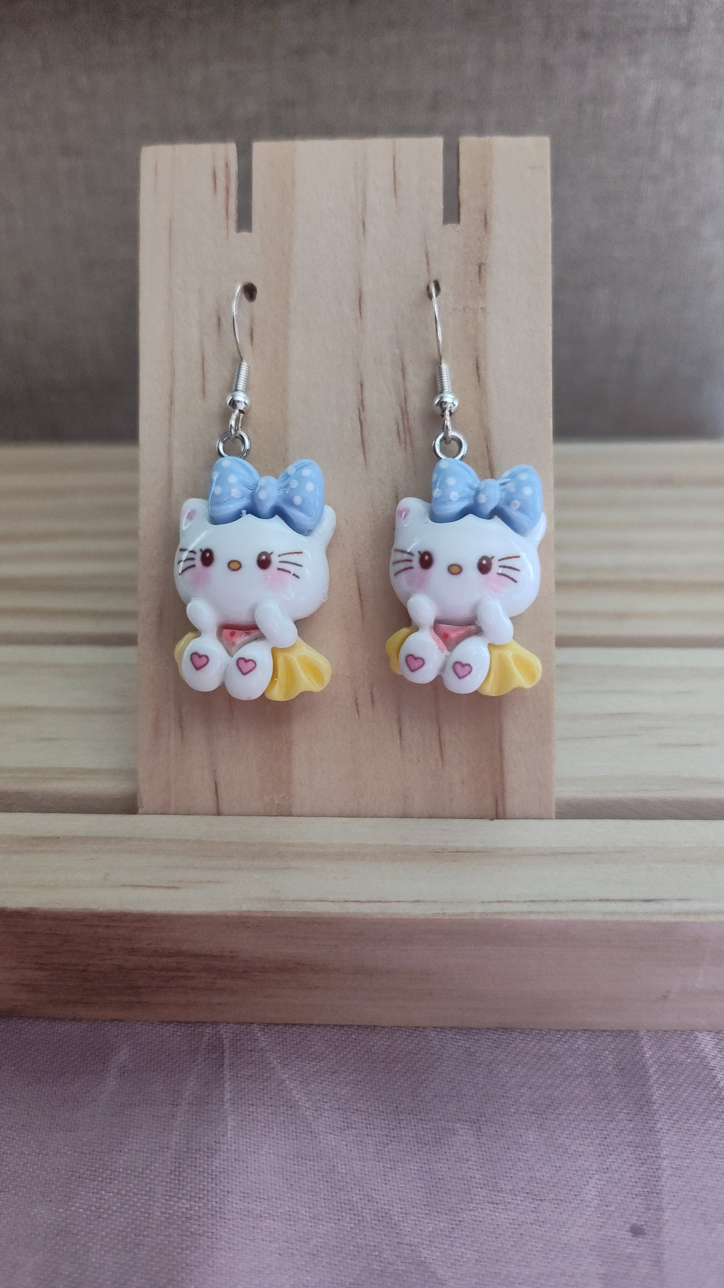 Hello Kitty Earrings-CLEARANCE