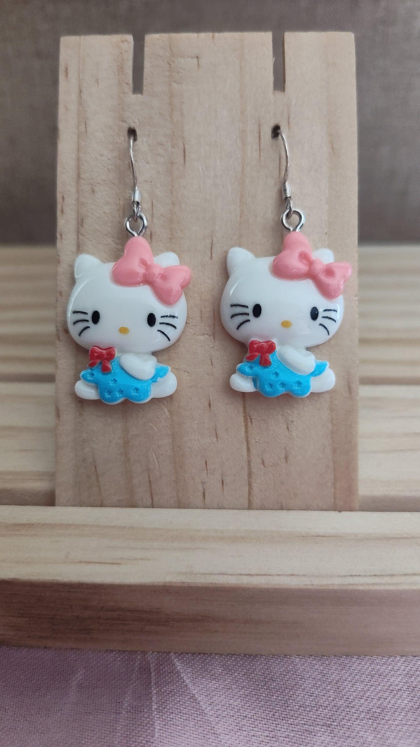Hello Kitty Earrings-CLEARANCE