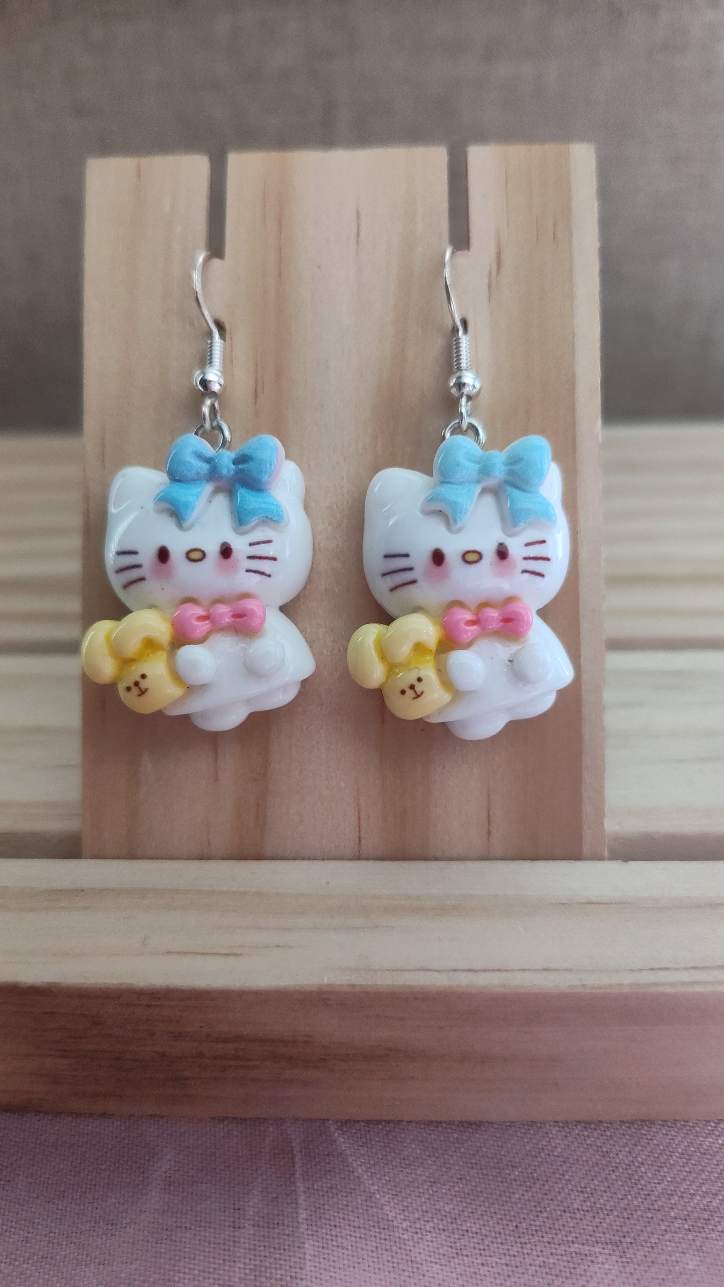 Hello Kitty Earrings-CLEARANCE