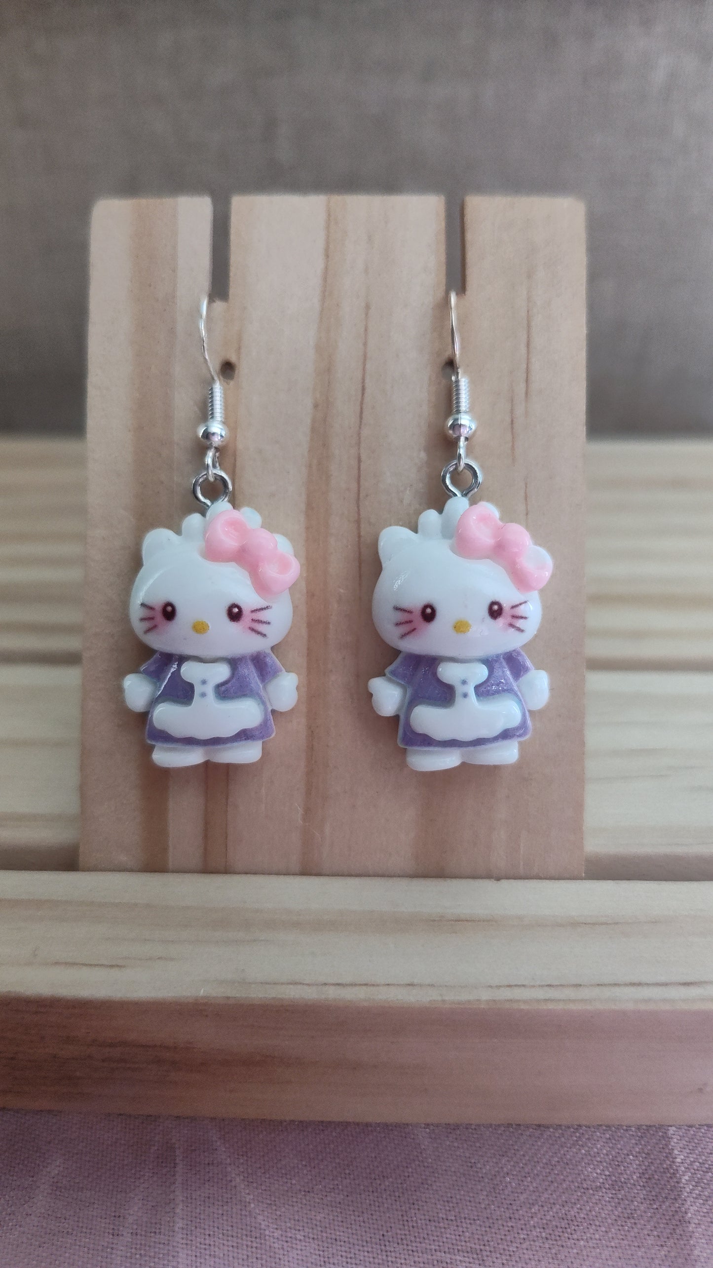Hello Kitty Earrings- CLEARANCE