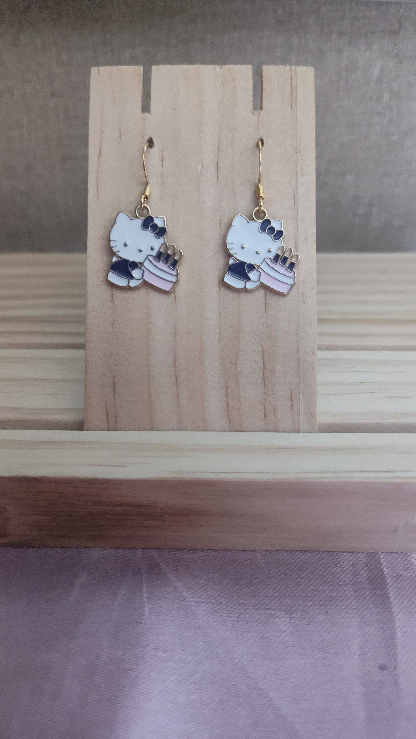 Hello Kitty Earrings- CLEARANCE