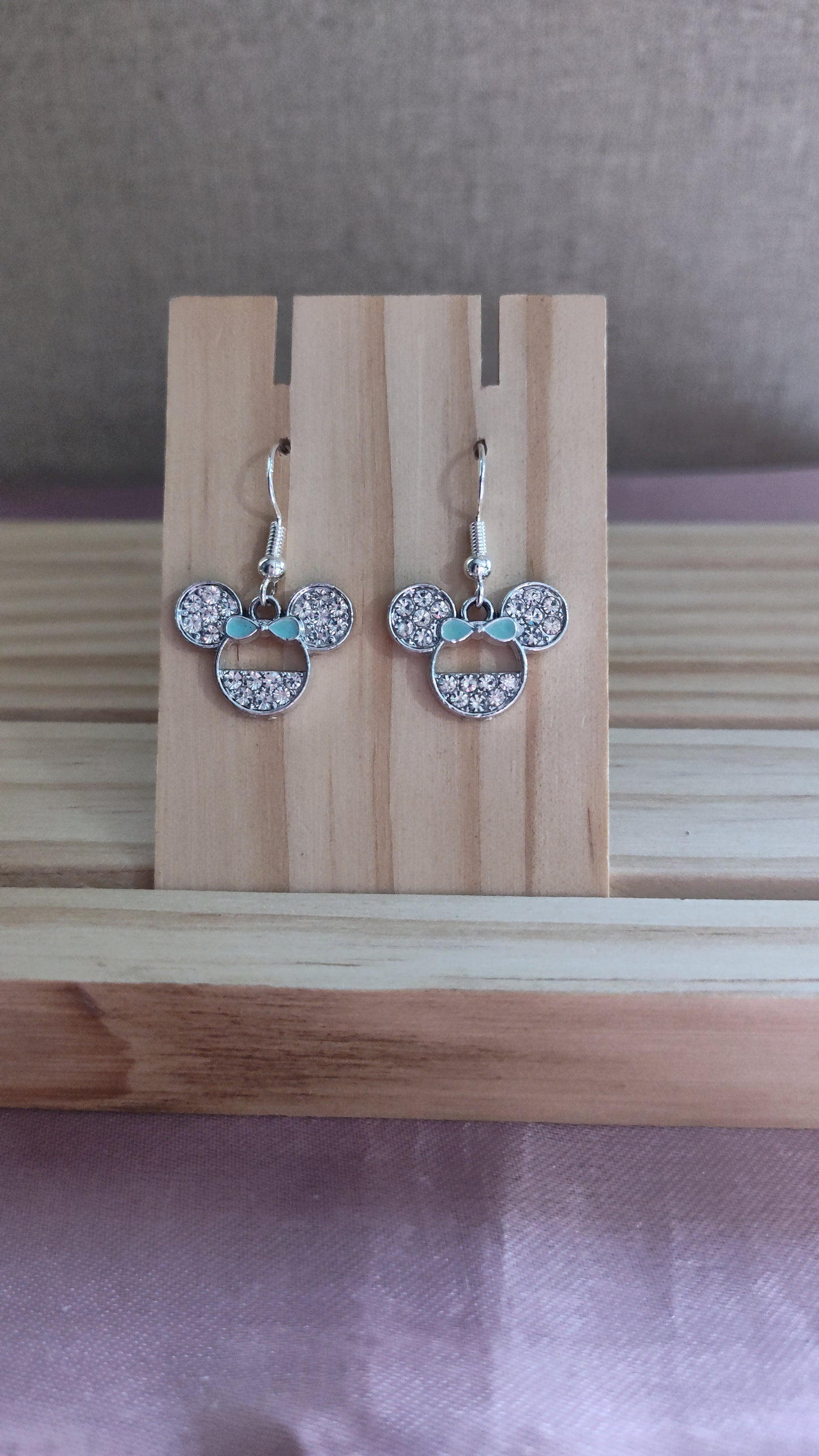Minnie Mouse Earrings- CLEARANCE